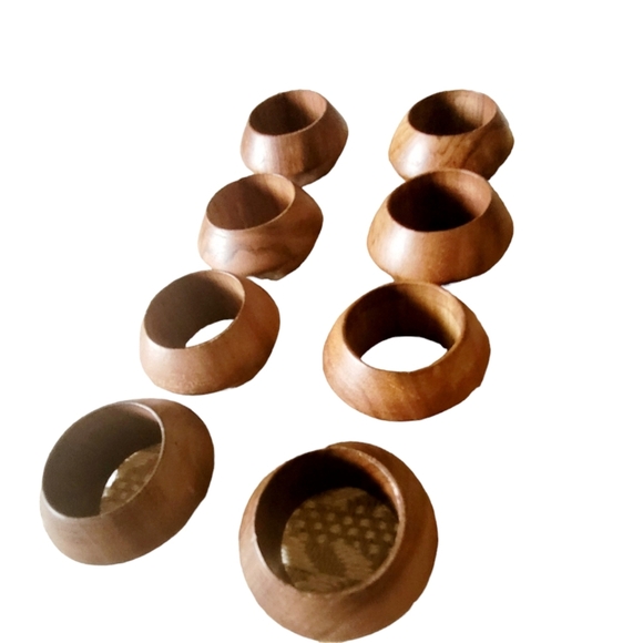 Set of 8 Brown Wooden Napkin Rings Vintage Primitive Rustic Farmhouse - Picture 1 of 2